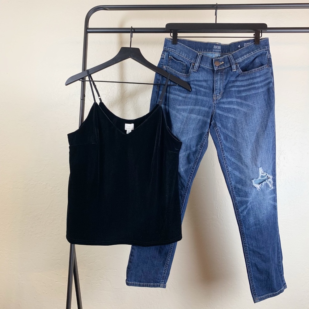 Black cami NWT small